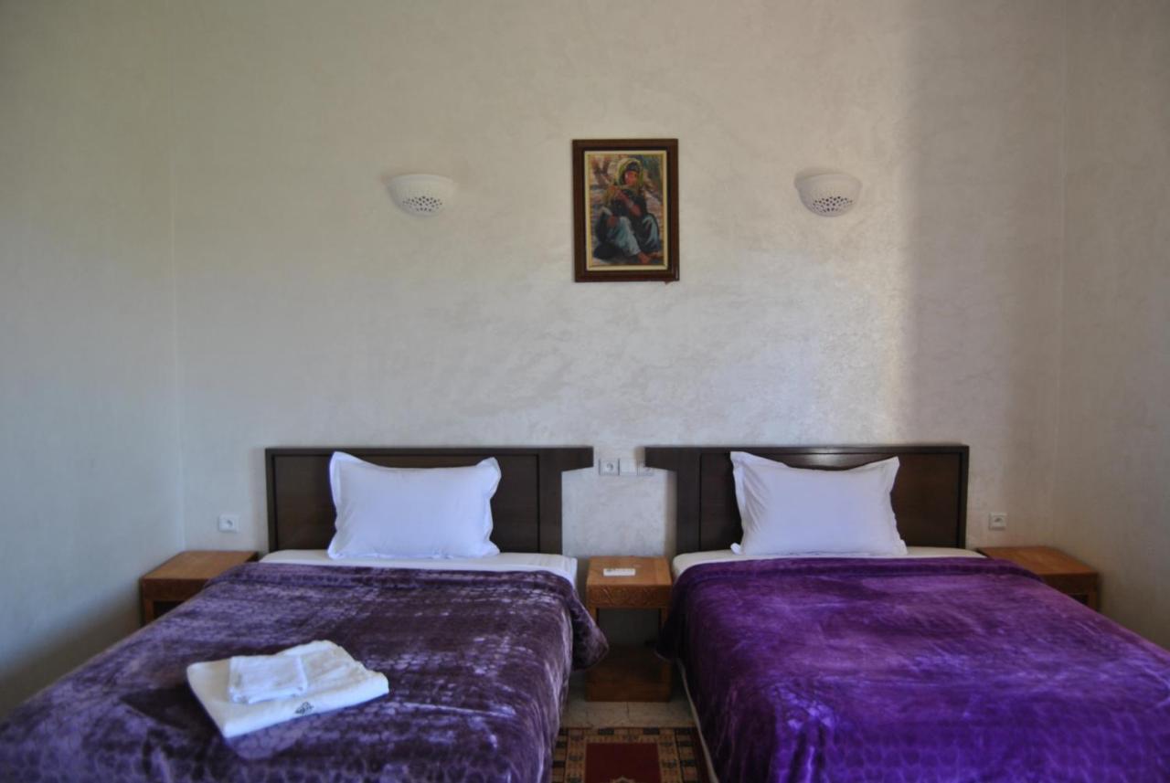 Guest House Qodwa Sidi Abdallah Ghiat Bagian luar foto