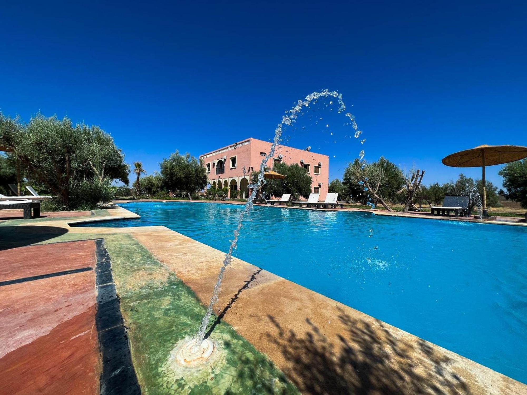 Guest House Qodwa Sidi Abdallah Ghiat Bagian luar foto
